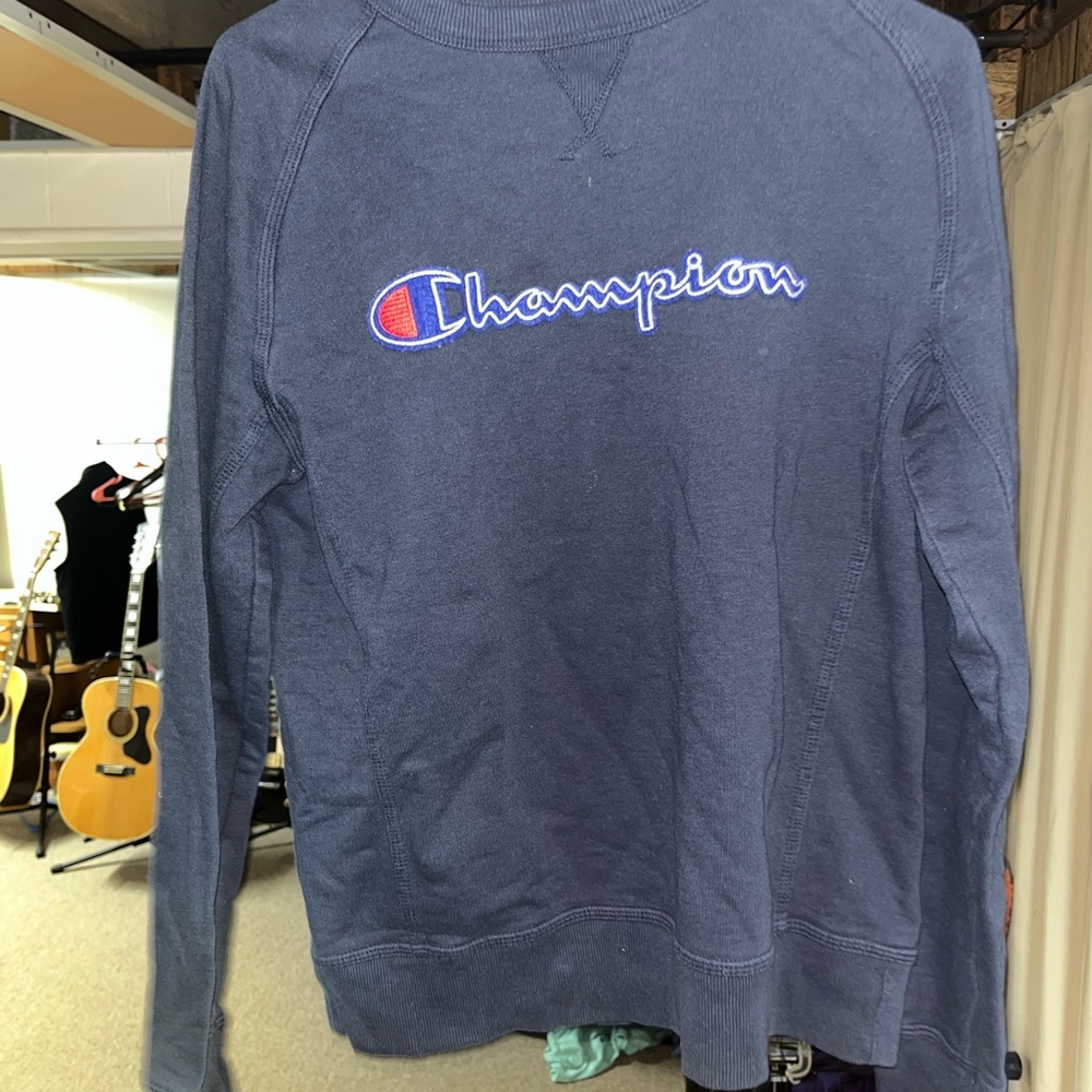 Champion Men's Navy Crewneck Sweater